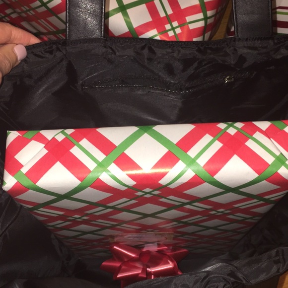 Victoria’s Secret Big Black Tote Bag - Picture 2 of 4